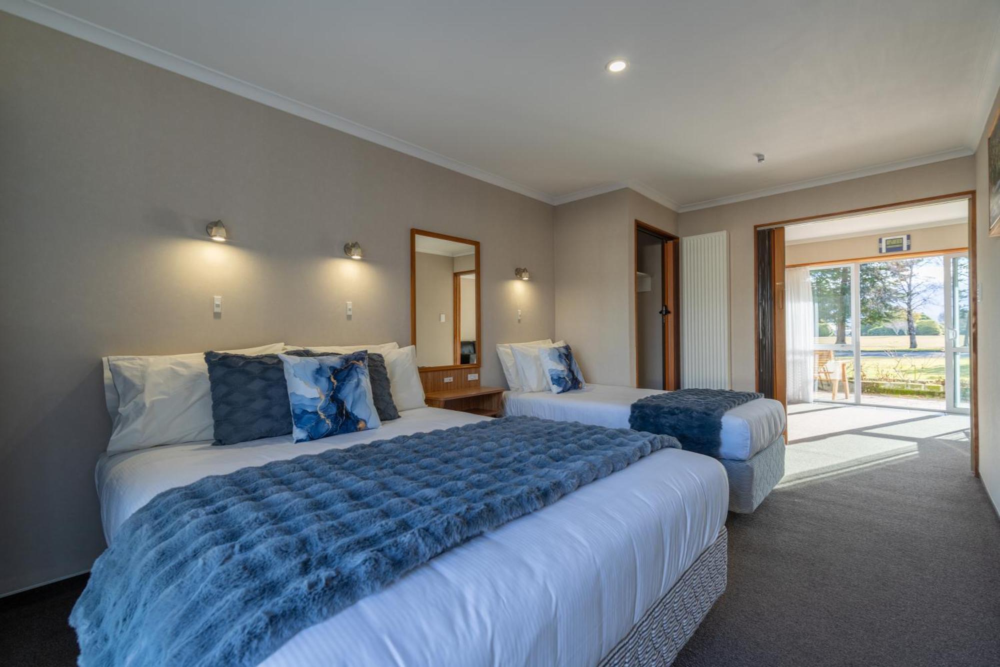 Motel Parklands