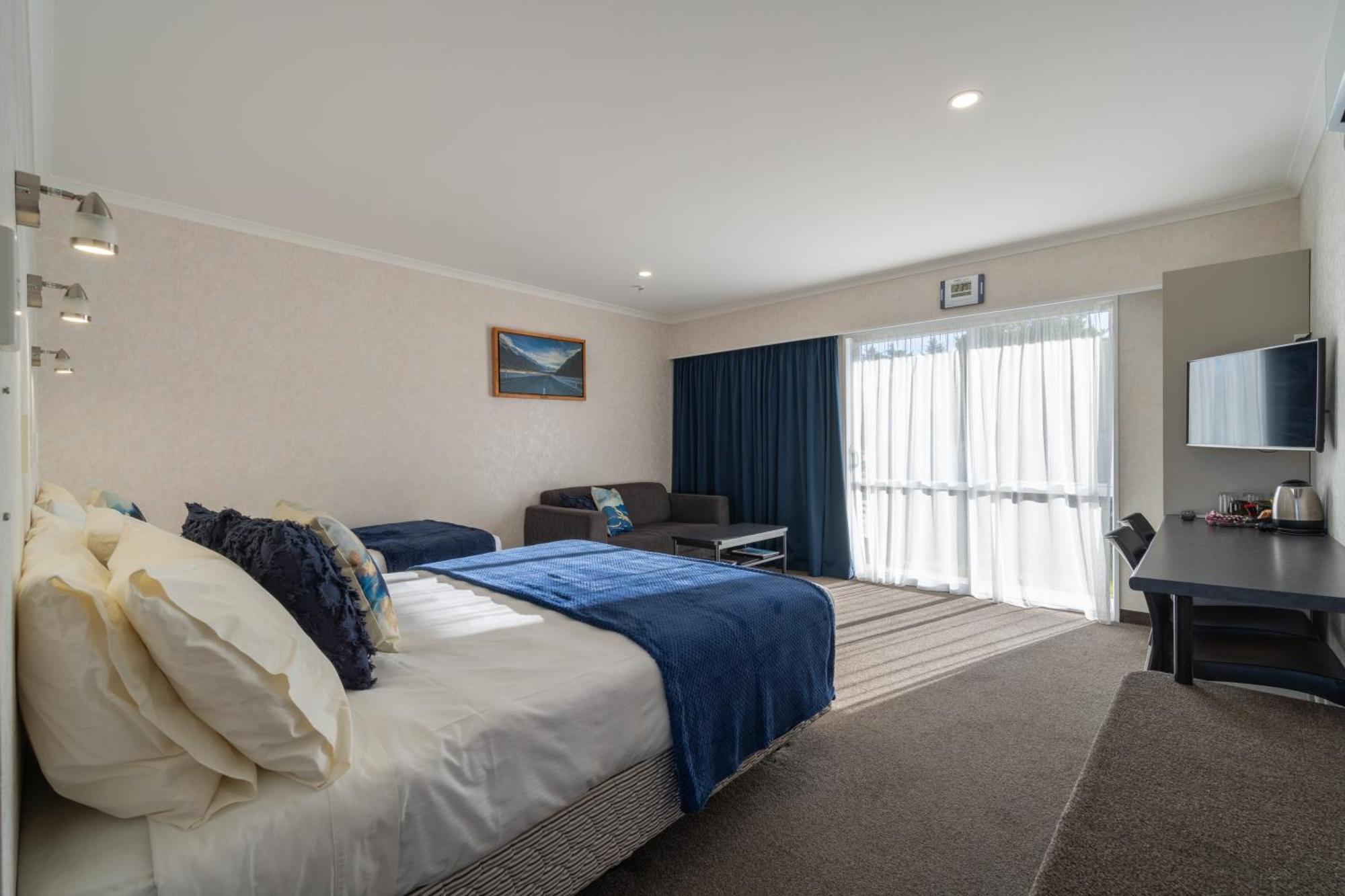 Motel Parklands