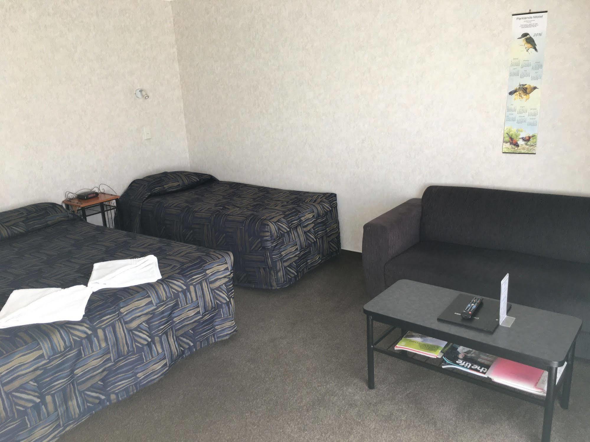 Motel Parklands
