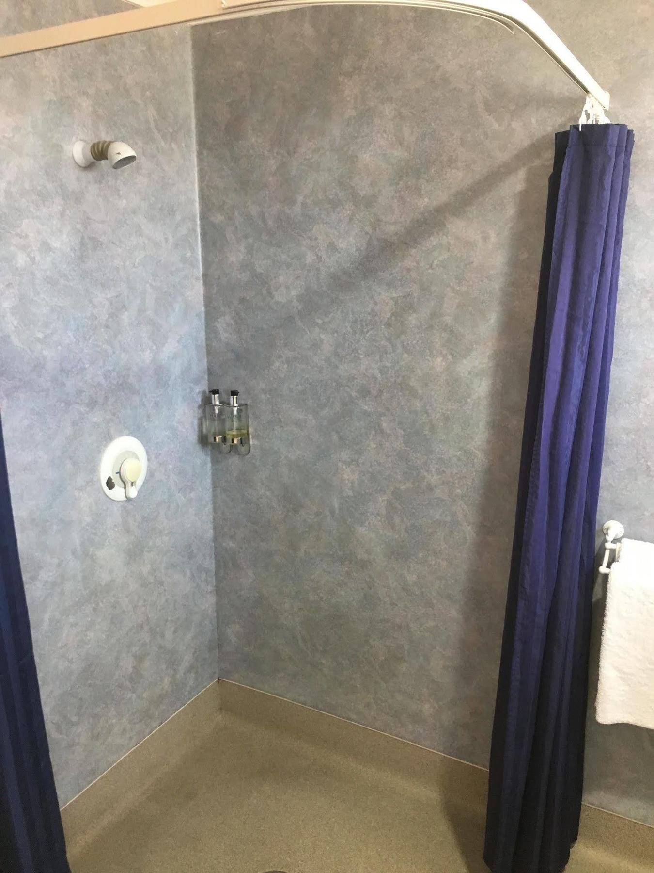 Parklands Motel 3*
